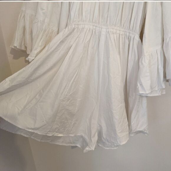 C/MEO pearl white romper shorts with bell ruffle sleeves M - Picture 9 of 9